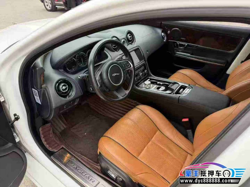 15年捷豹XJ轿车抵押车出售