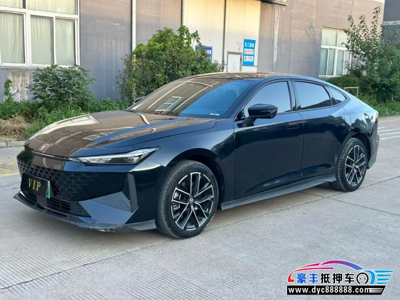 24年长安长安UNI轿车抵押车出售