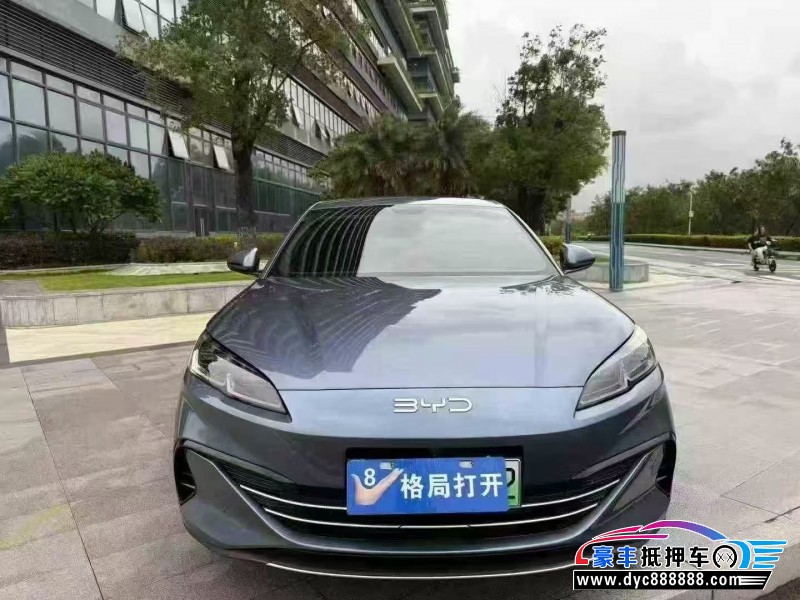 25年比亚迪海豹轿车抵押车出售