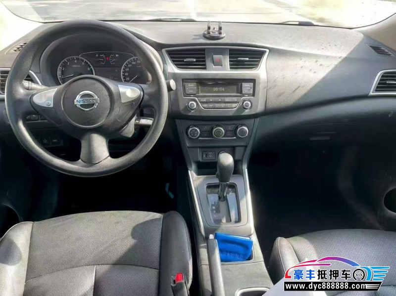 21年日产轩逸轿车抵押车出售