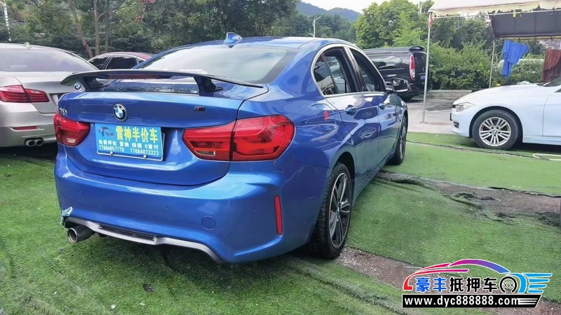 18年宝马1系轿车抵押车出售