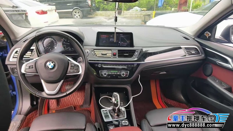 18年宝马1系轿车抵押车出售