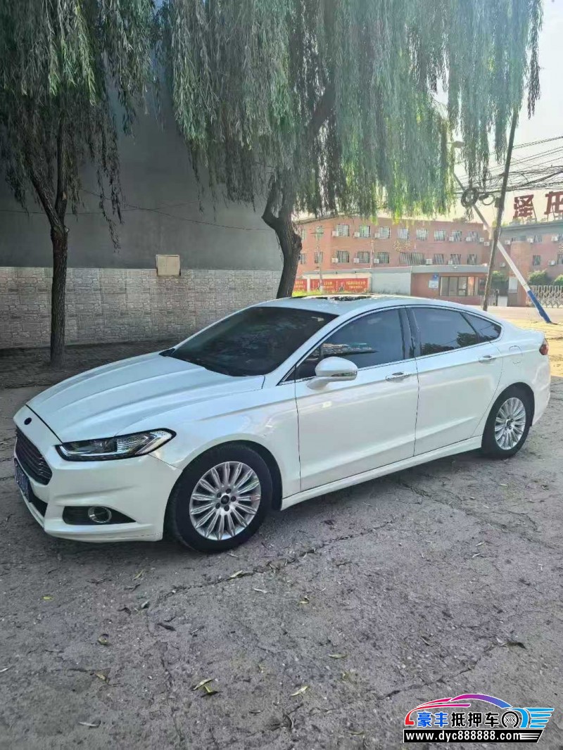 15年福特蒙迪欧轿车抵押车出售