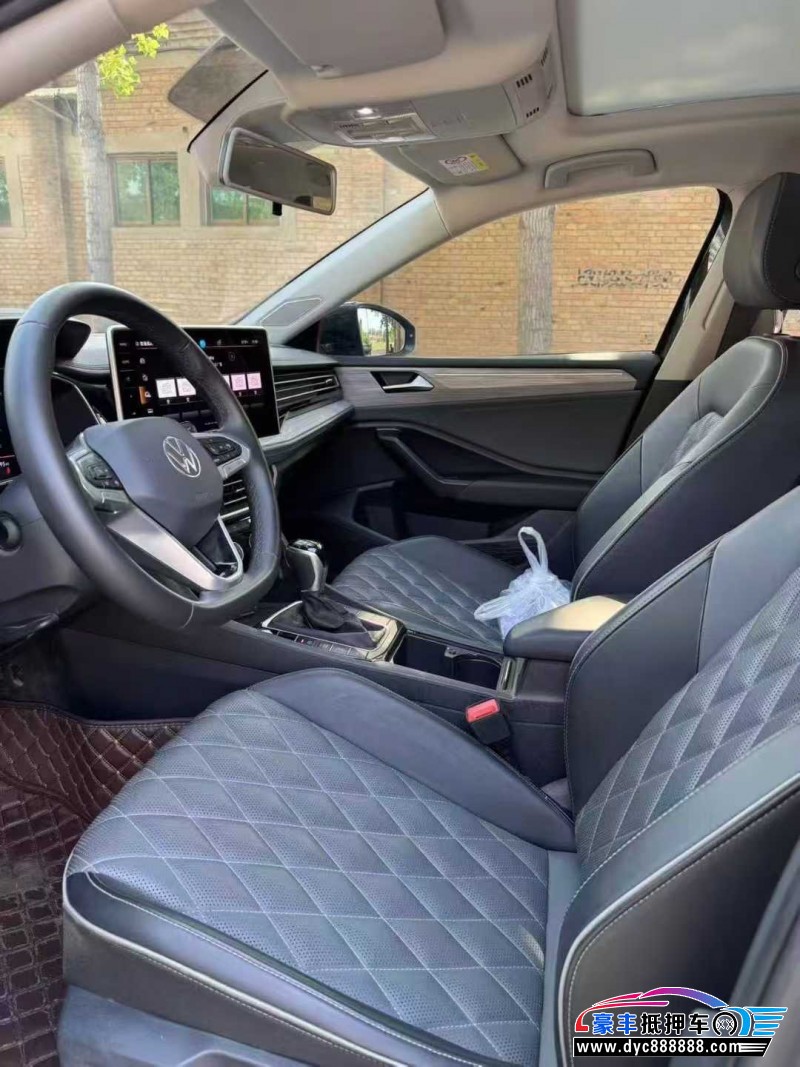 23年大众速腾轿车抵押车出售