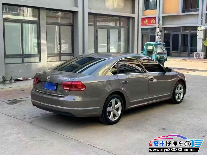 14年大众帕萨特轿车抵押车出售