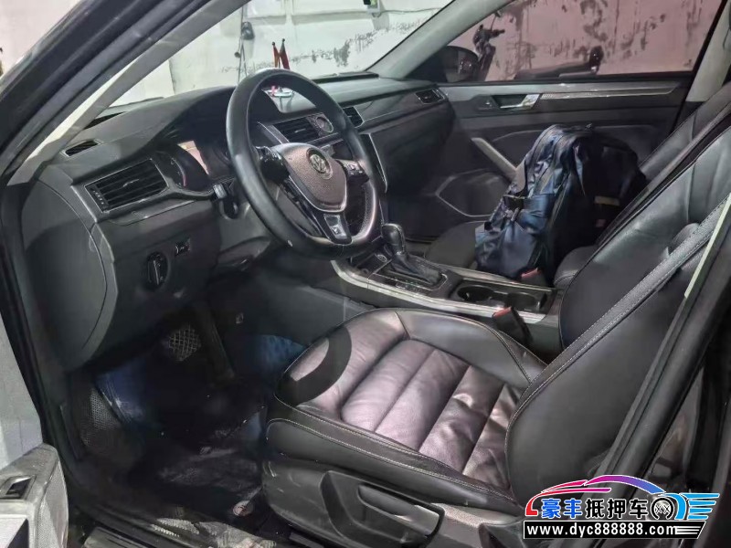 17年大众帕萨特轿车抵押车出售