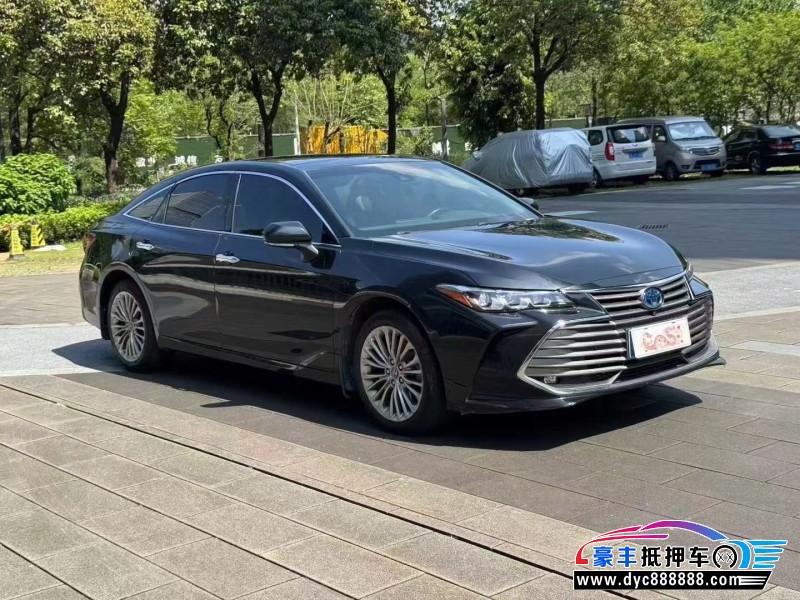 21年丰田亚洲龙轿车抵押车出售