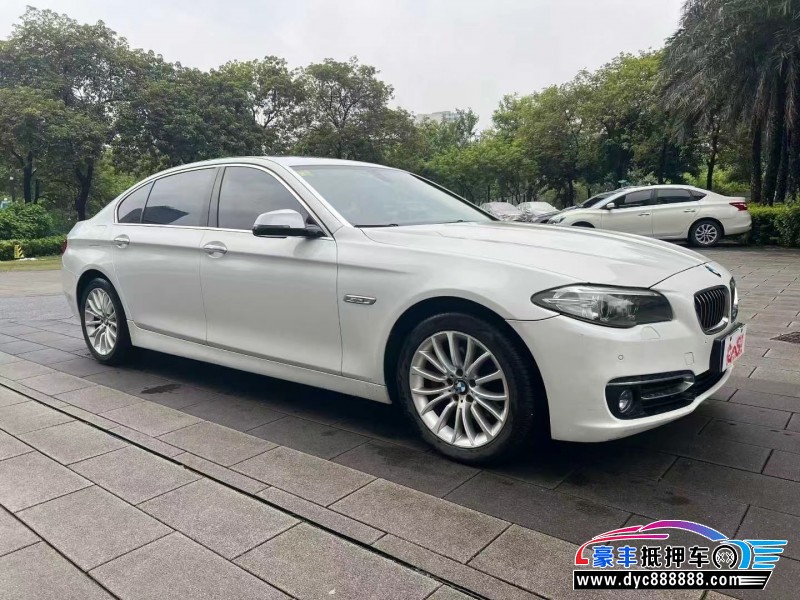 15年宝马5系轿车抵押车出售