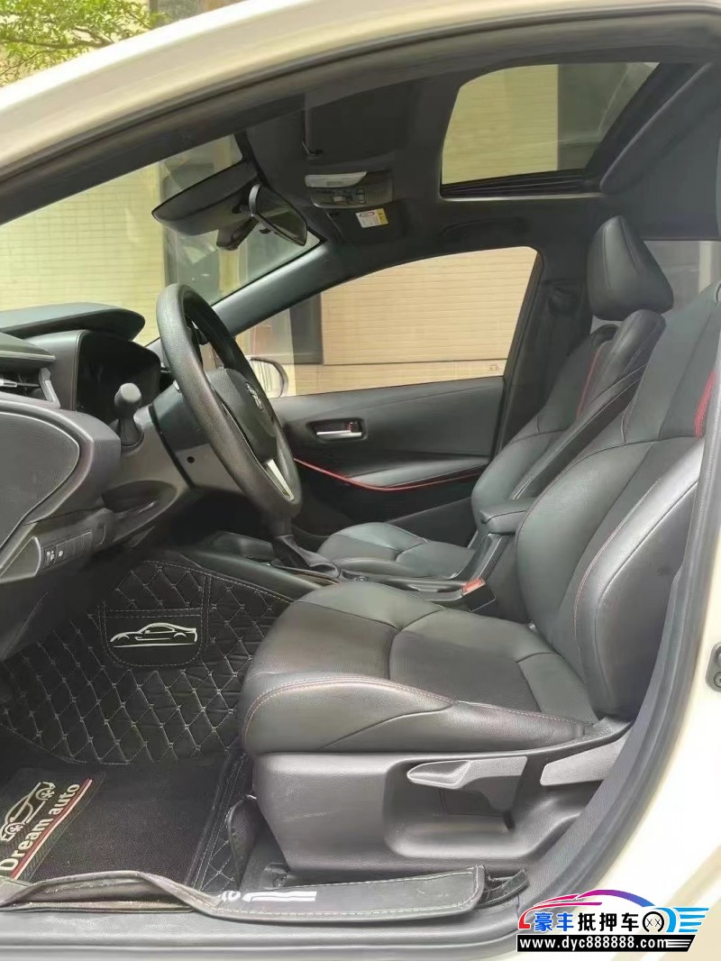 24年丰田雷凌轿车抵押车出售