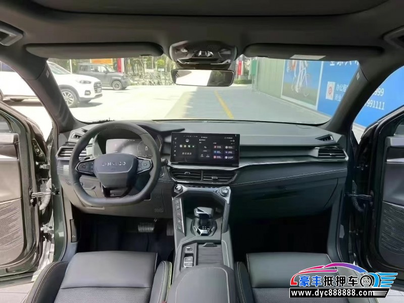 22年领克06轿车抵押车出售