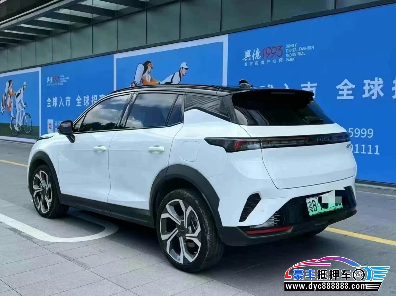 24年领克06轿车抵押车出售