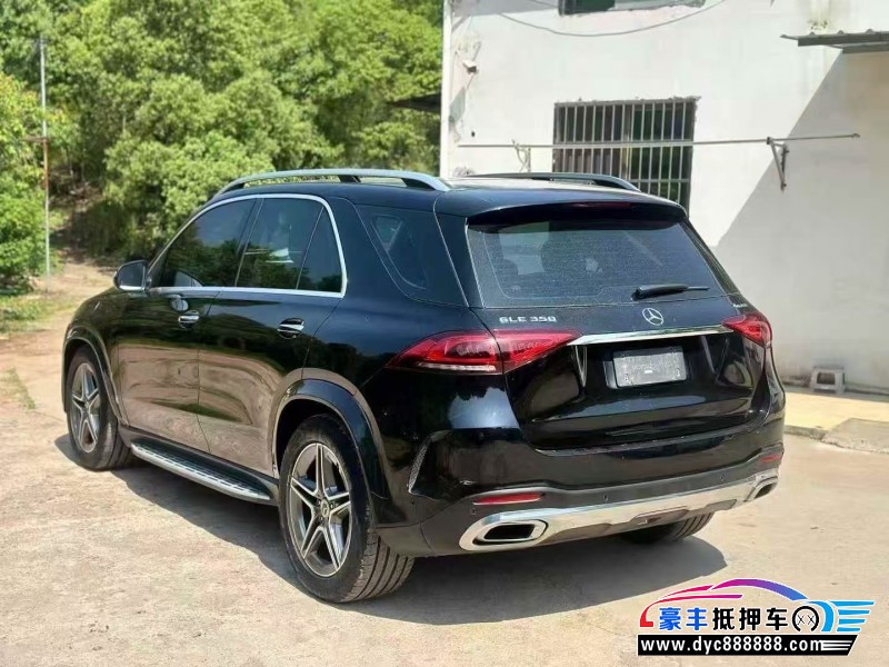 19年奔驰GLE轿车抵押车出售