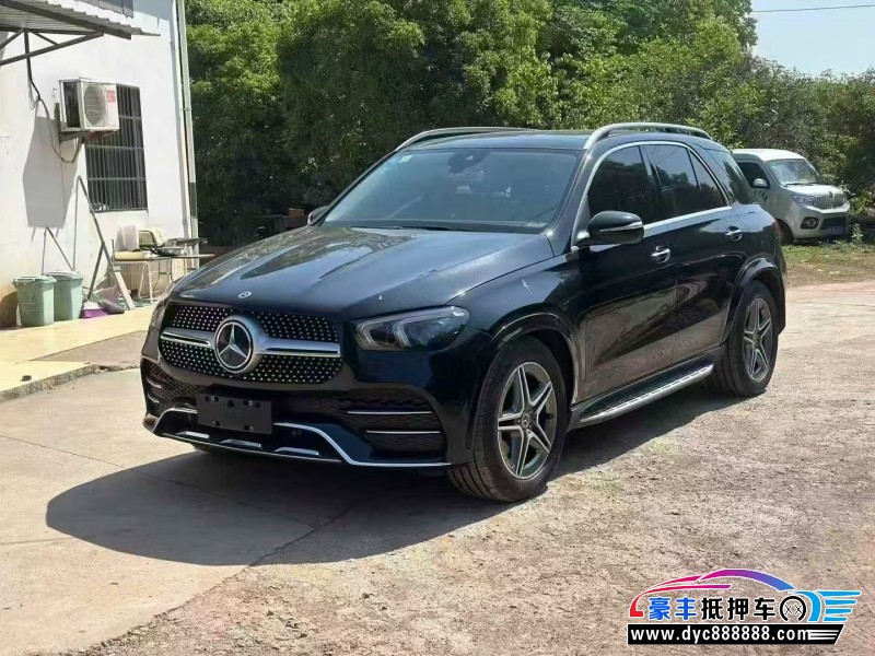 19年奔驰GLE轿车抵押车出售