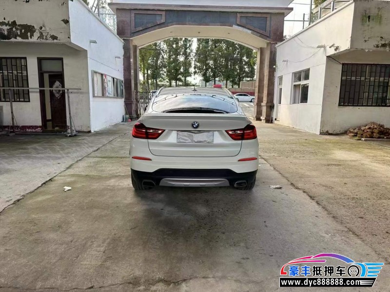 18年宝马X4SUV抵押车出售