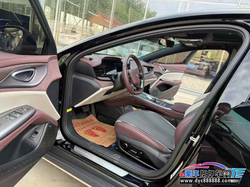 24年比亚迪海豹轿车抵押车出售