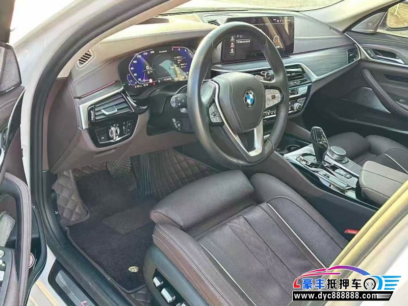 20年宝马5系轿车抵押车出售