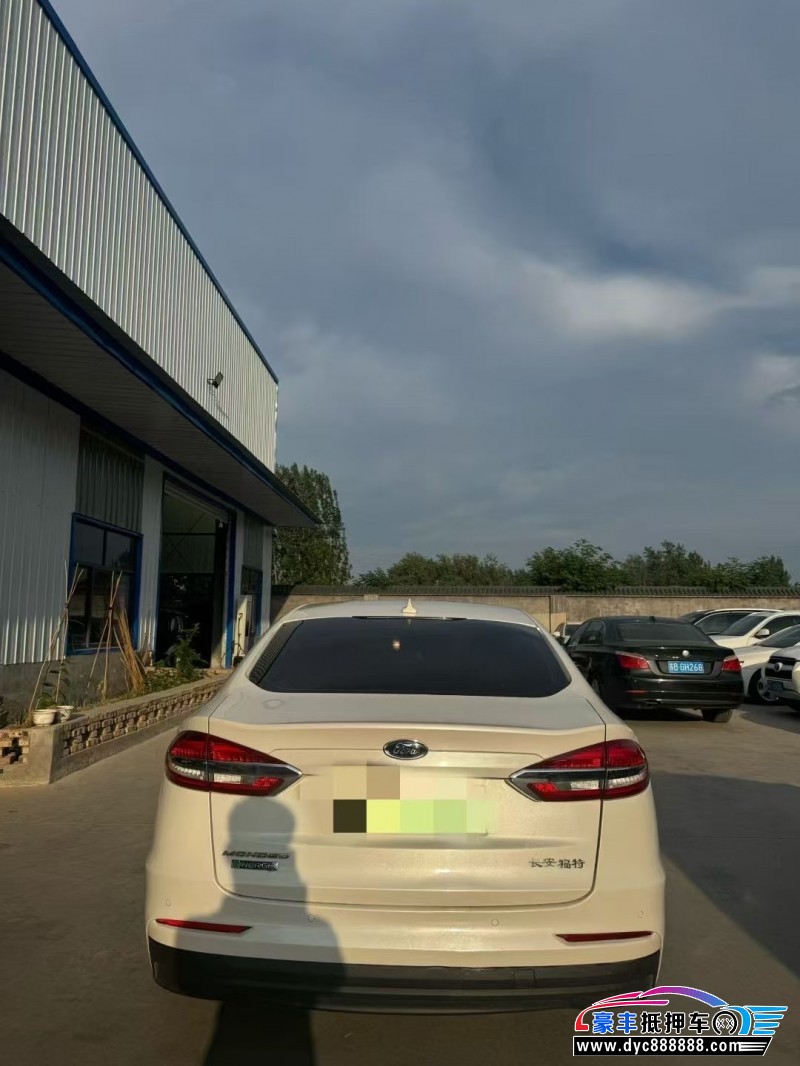 20年福特蒙迪欧轿车抵押车出售