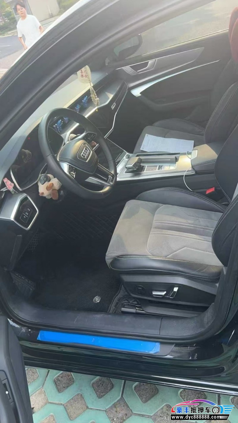 24年奥迪A6L轿车抵押车出售