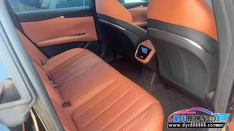 25年长安深蓝L07轿车抵押车出售