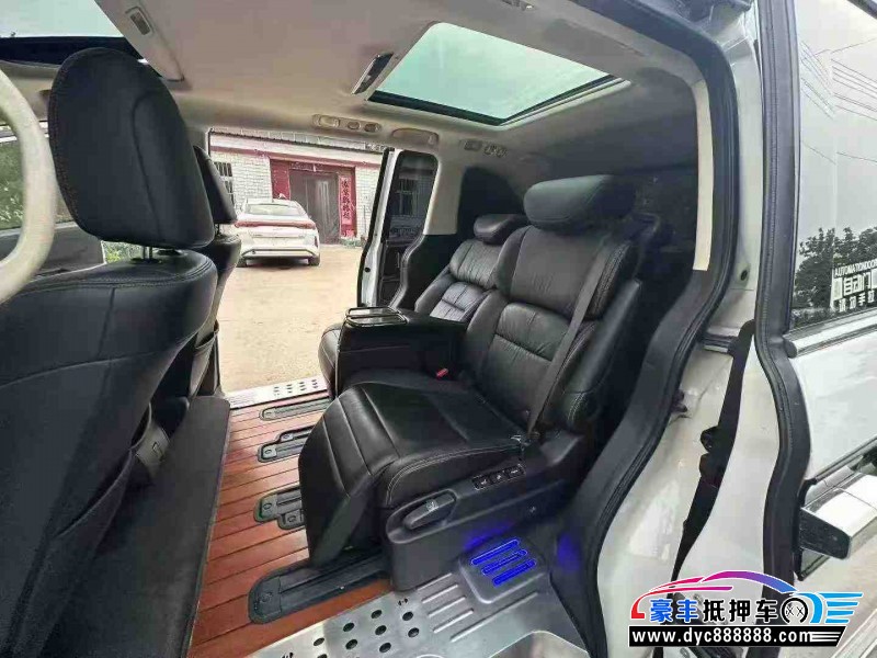 19年本田艾力绅轿车抵押车出售