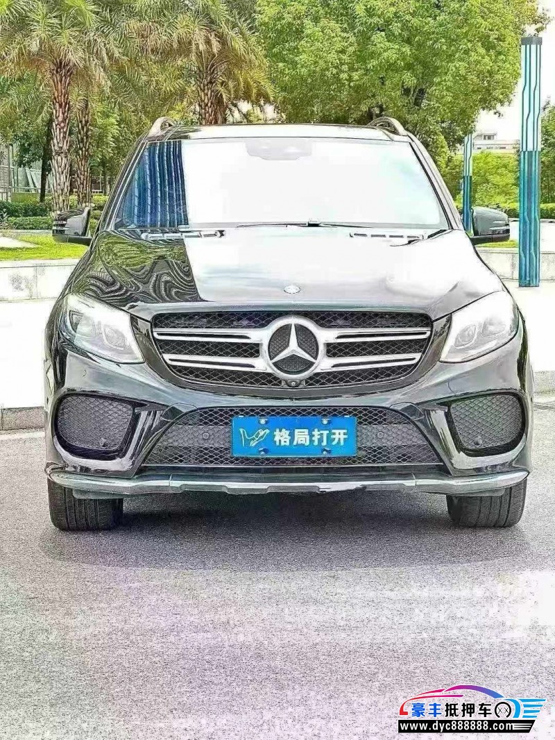 18年奔驰GLE轿车抵押车出售