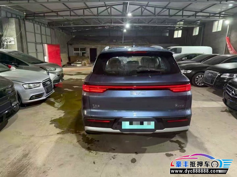 25年比亚迪宋轿车抵押车出售