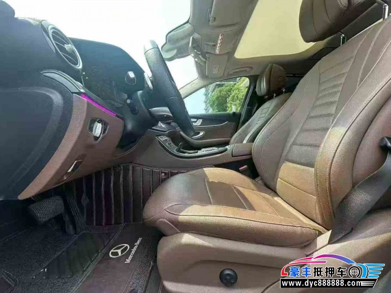 20年奔驰E轿车抵押车出售