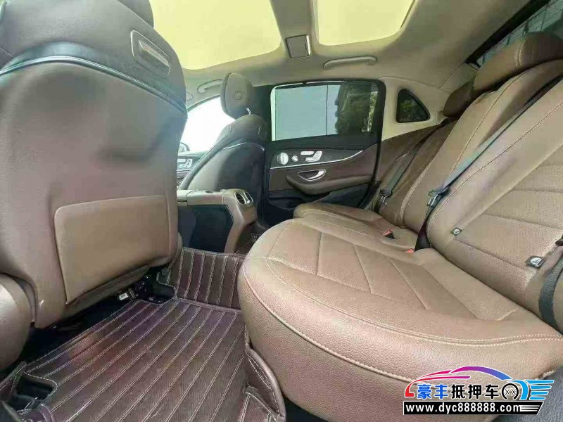 20年奔驰E轿车抵押车出售