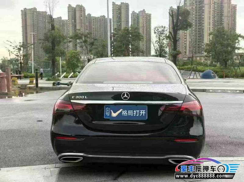 21年奔驰E轿车抵押车出售