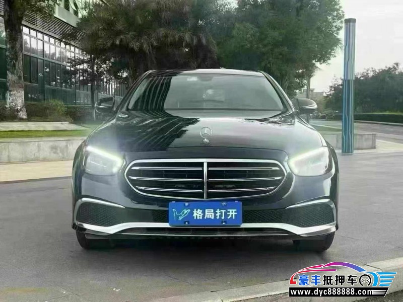 22年奔驰E轿车抵押车出售