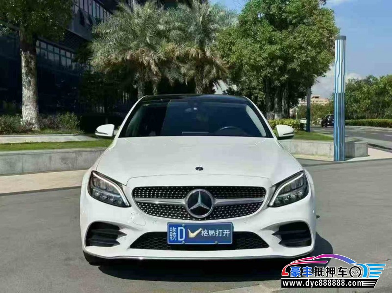 21年奔驰C轿车抵押车出售