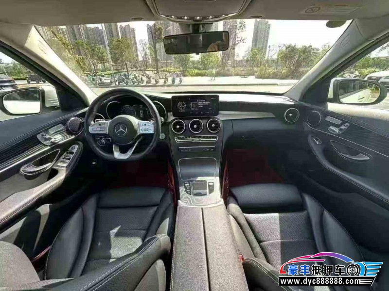 21年奔驰C轿车抵押车出售