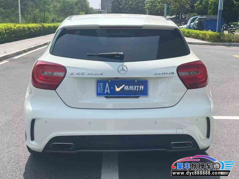 15年奔驰A级AMG轿车抵押车出售