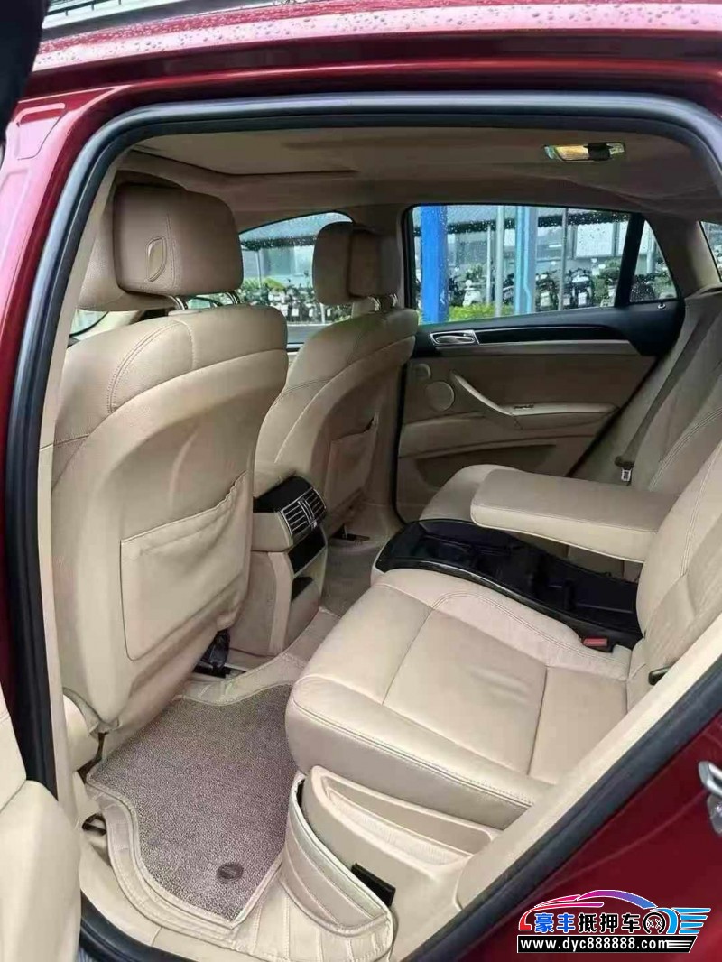 13年宝马X6轿车抵押车出售