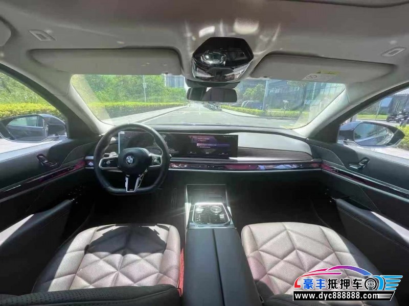 23年宝马7系轿车抵押车出售