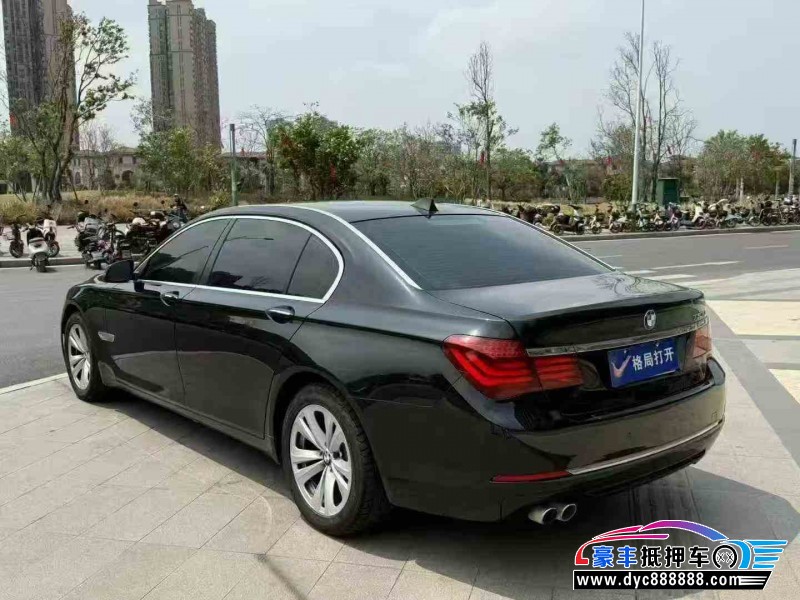 13年宝马7系轿车抵押车出售