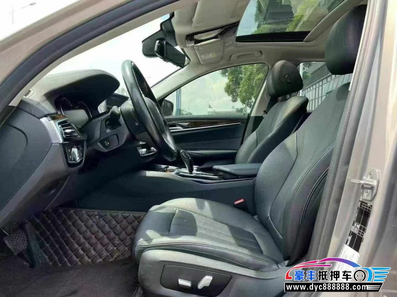 18年宝马5系轿车抵押车出售