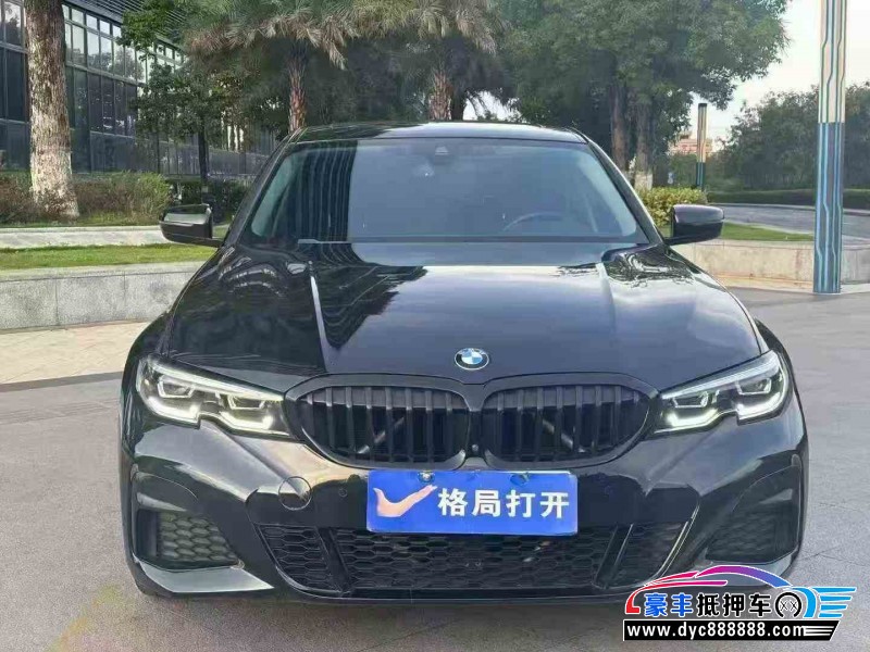 20年宝马3系轿车抵押车出售
