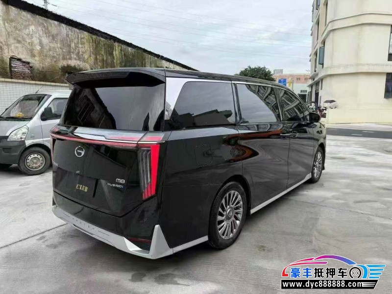 23年传祺M8轿车抵押车出售