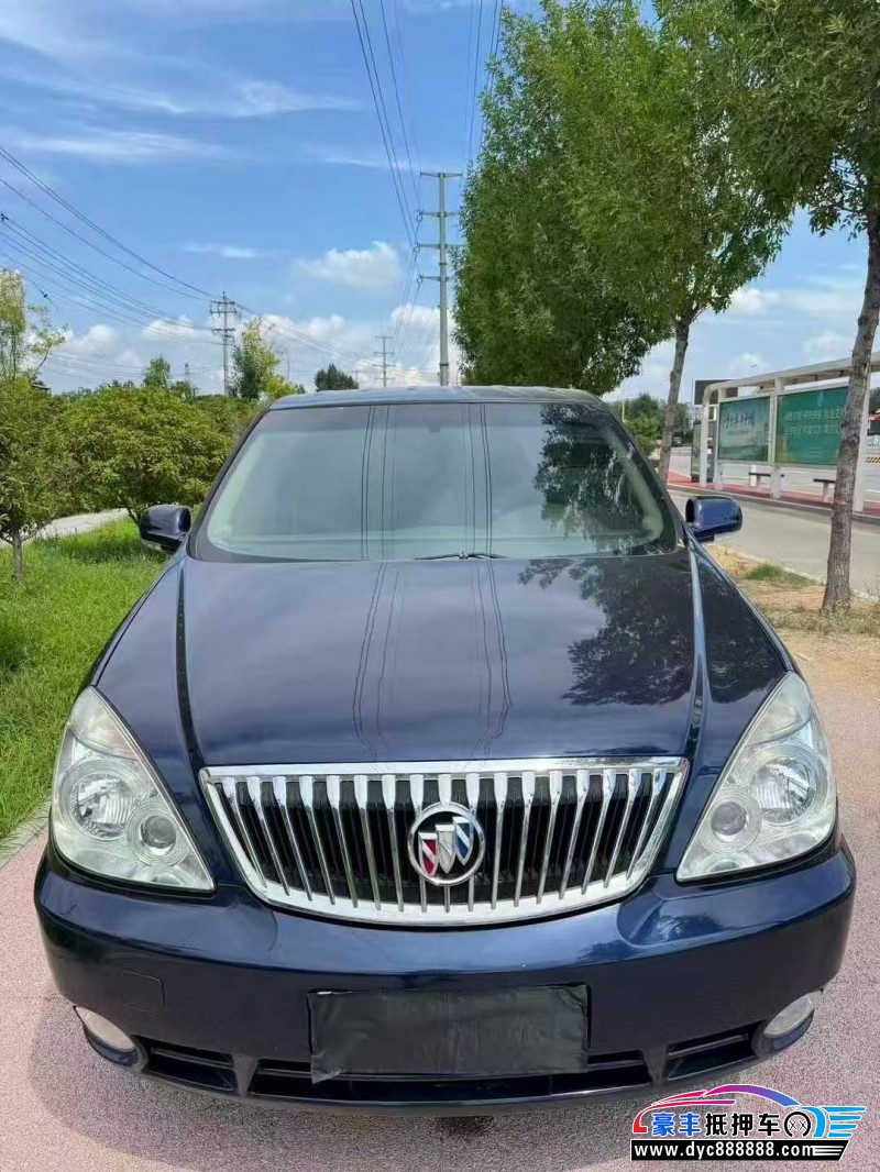 16年别克GL8轿车抵押车出售