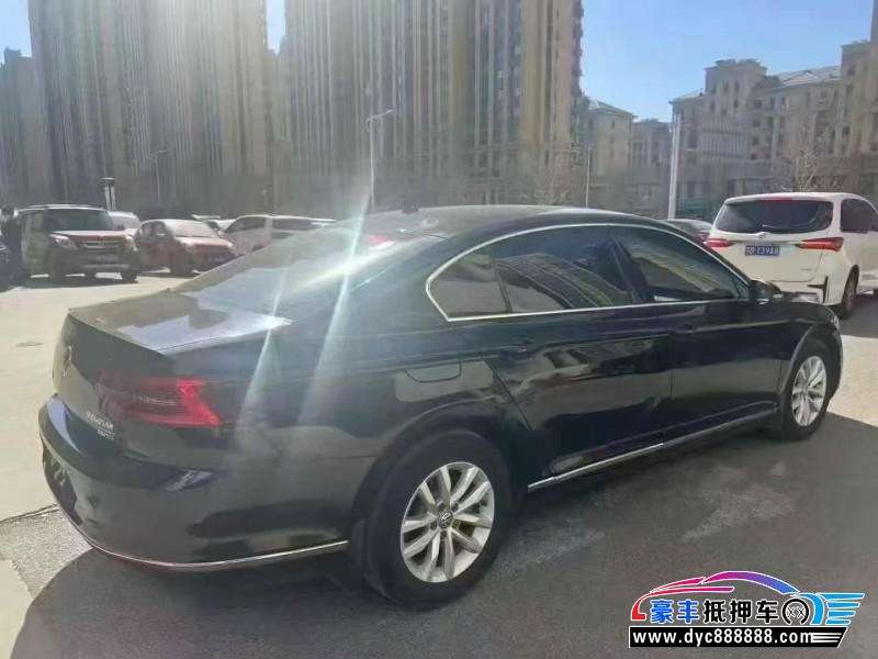 18年大众迈腾轿车抵押车出售