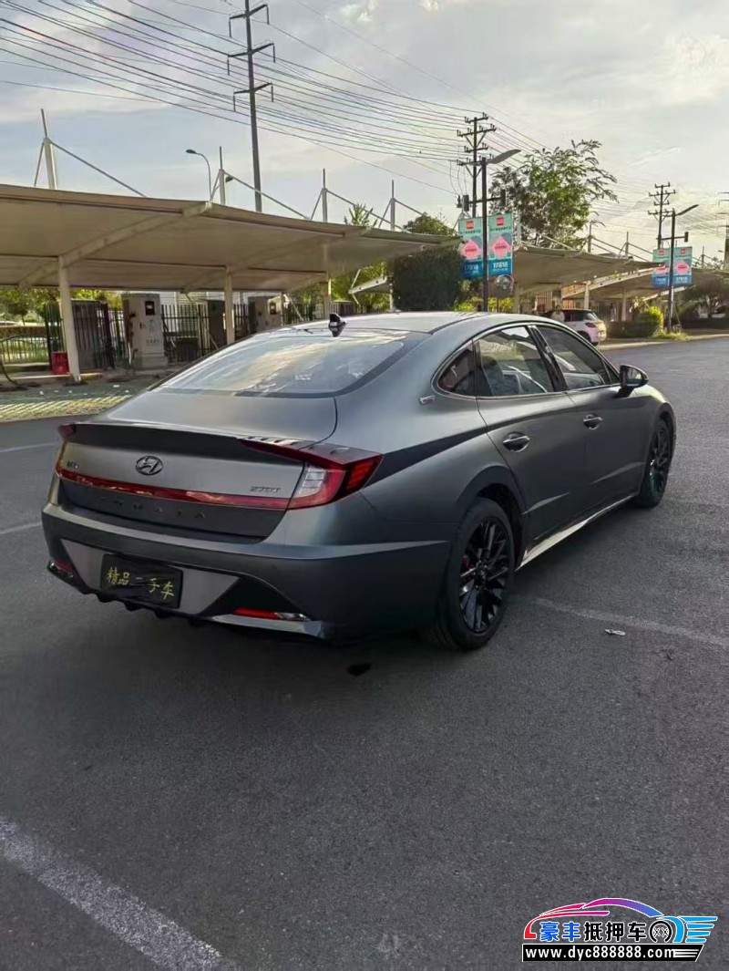 23年现代索纳塔轿车抵押车出售