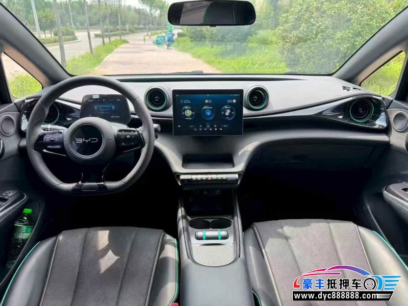 25年比亚迪海豚轿车抵押车出售