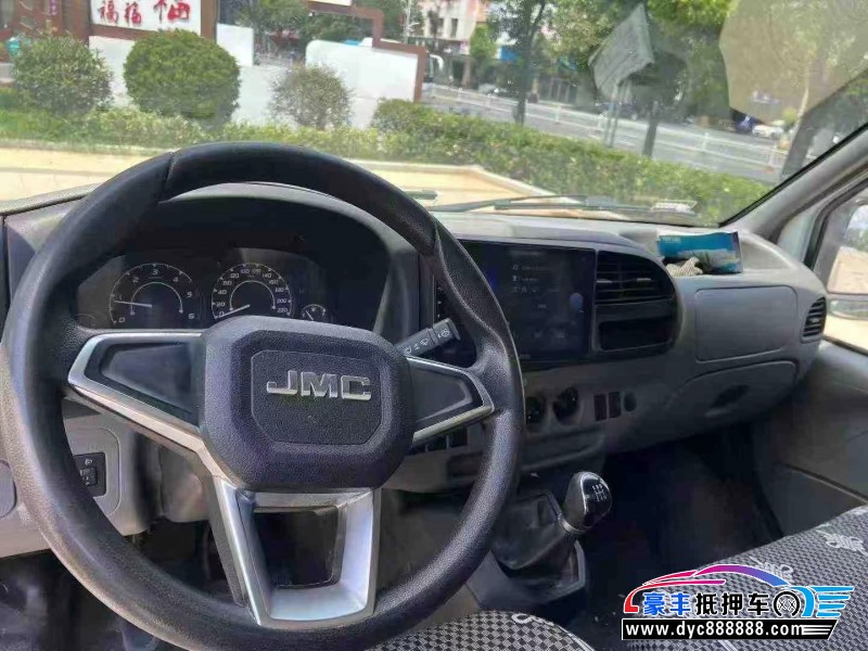 20年江铃特顺轿车抵押车出售