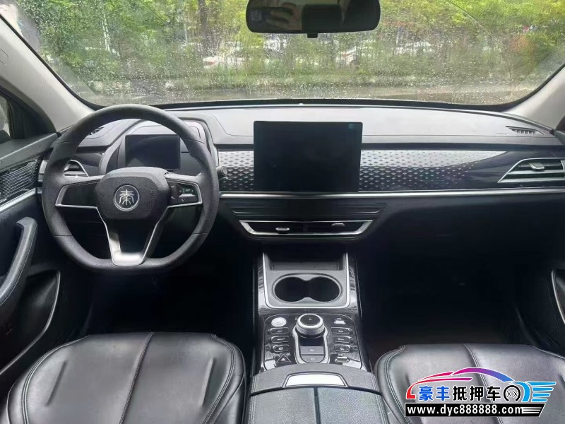 23年比亚迪秦轿车抵押车出售