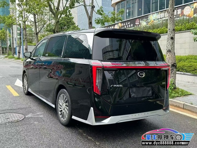 23年传祺M8轿车抵押车出售