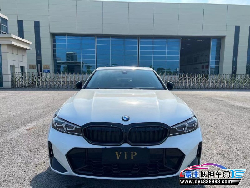 25年宝马3系轿车抵押车出售