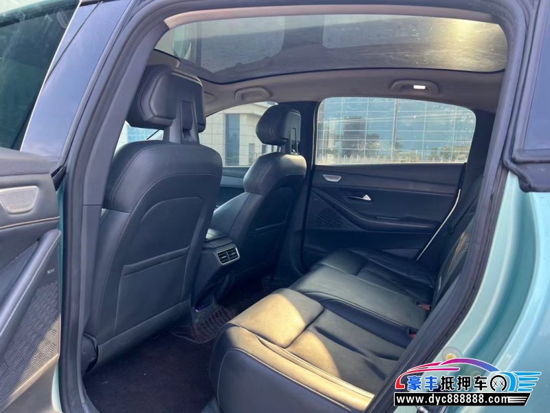 22年长安深蓝SL03轿车抵押车出售