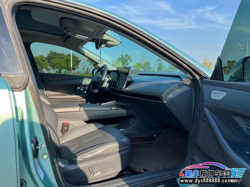 22年长安深蓝SL03轿车抵押车出售