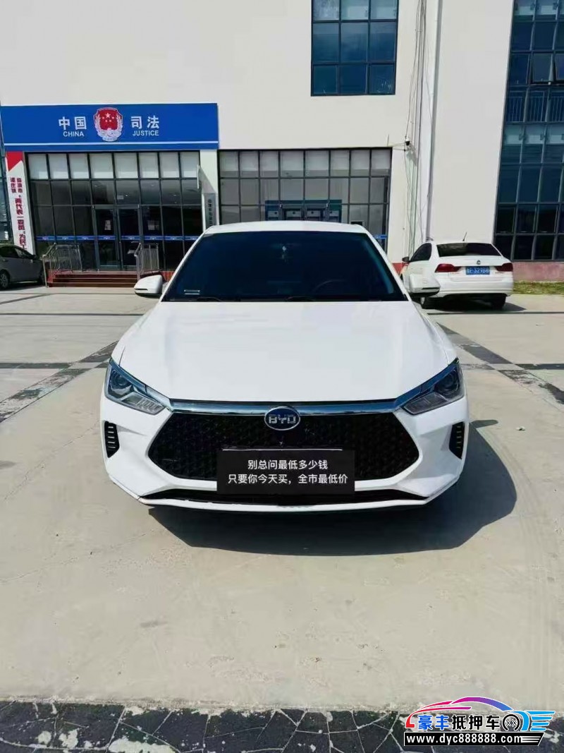 23年比亚迪E3轿车抵押车出售